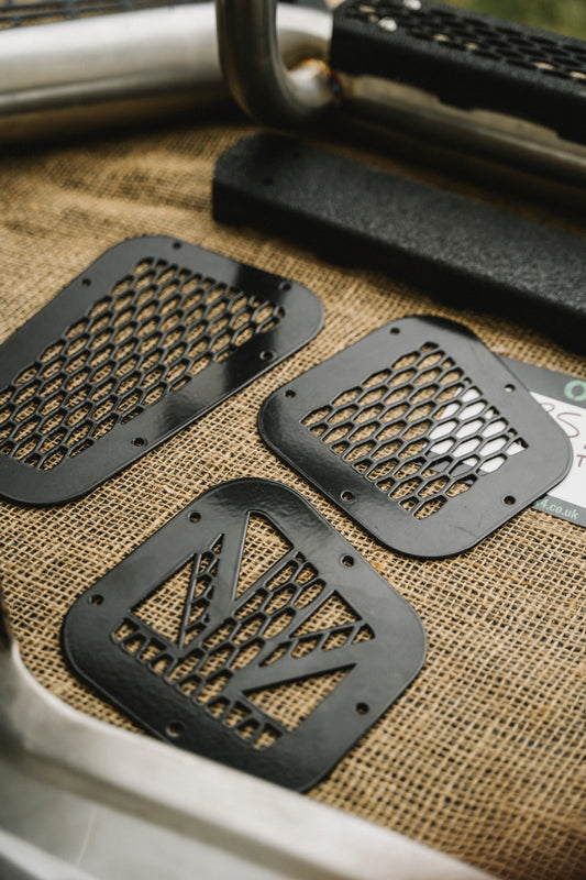Land Rover Defender Wingtop Grille