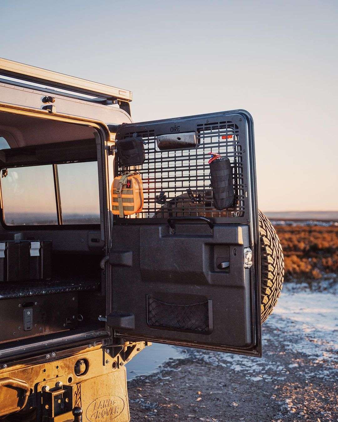 Land Rover Defender Rear Window Guard – ORE4X4UK