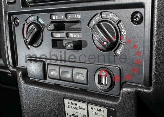 Defender 12v USB-A Charging Socket
