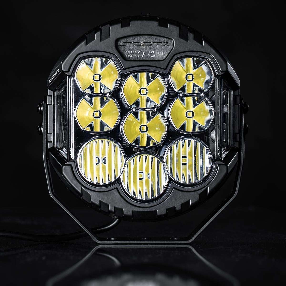 7inch Rave-X Driving Light with Background Light
