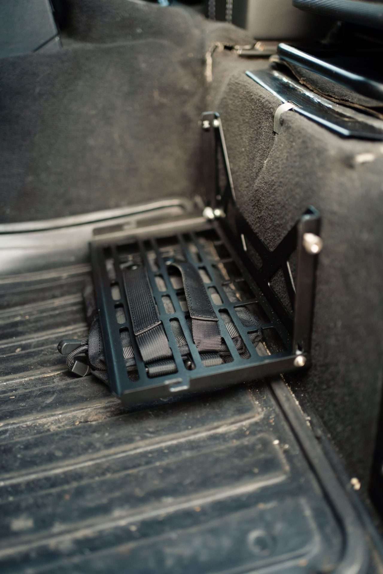 Defender Seatbox Cargo Panel