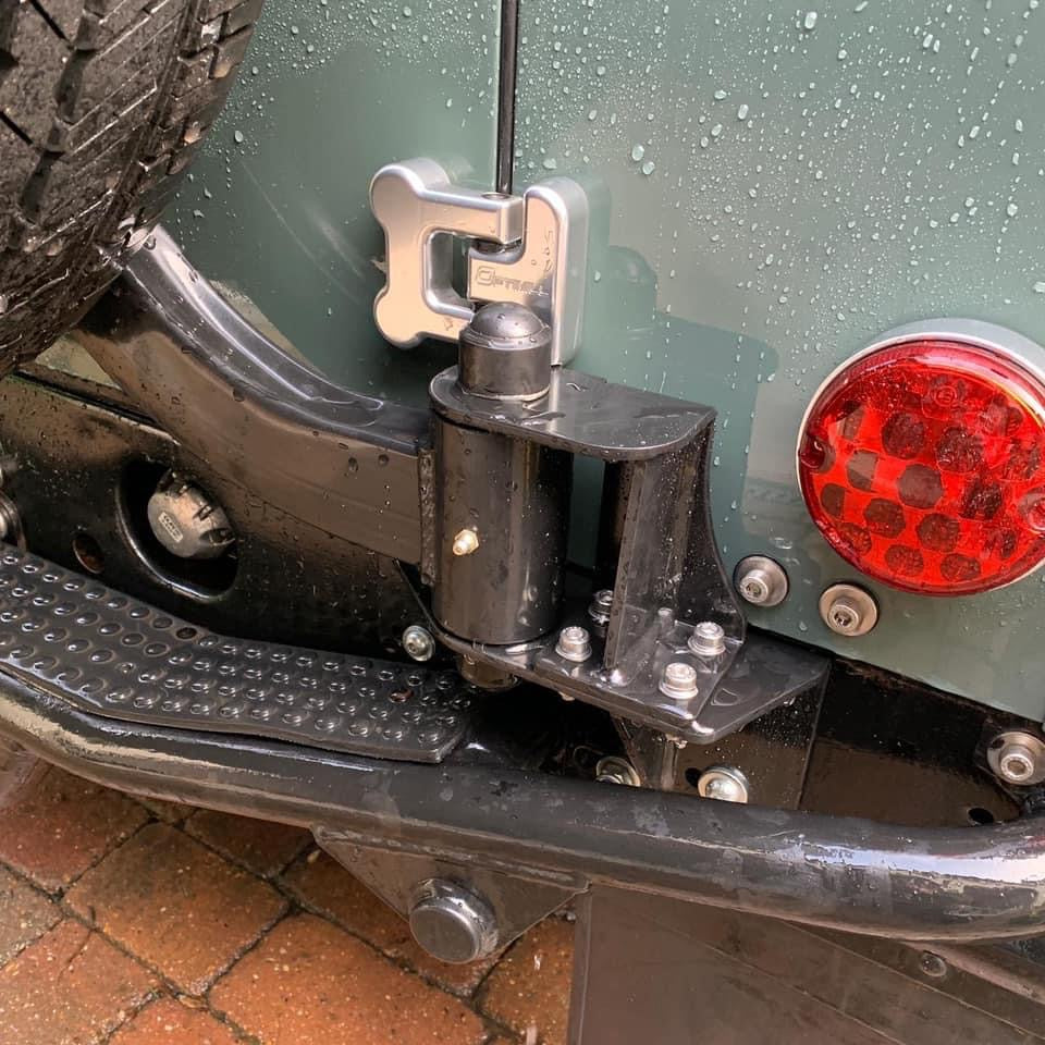 Land Rover Defender Spare Wheel Carrier