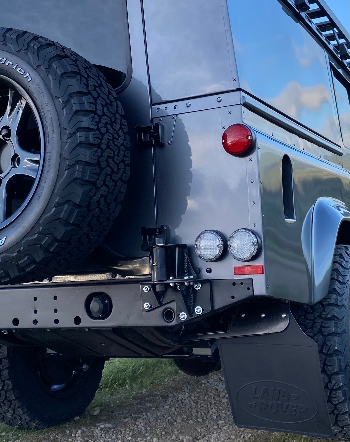 Land Rover Defender Spare Wheel Carrier