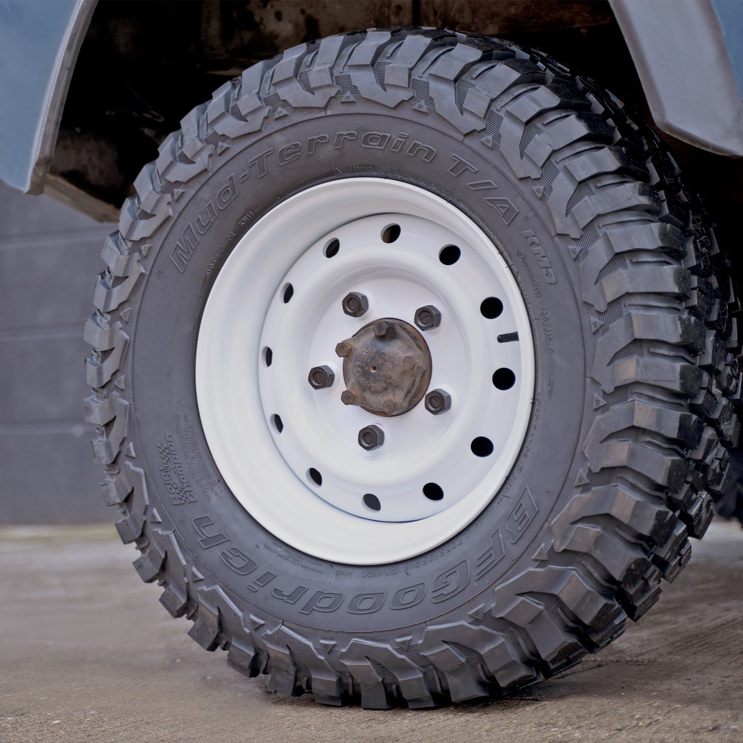 Tuff Torque Wolf Style Steel Wheel 16x6.5 ET0