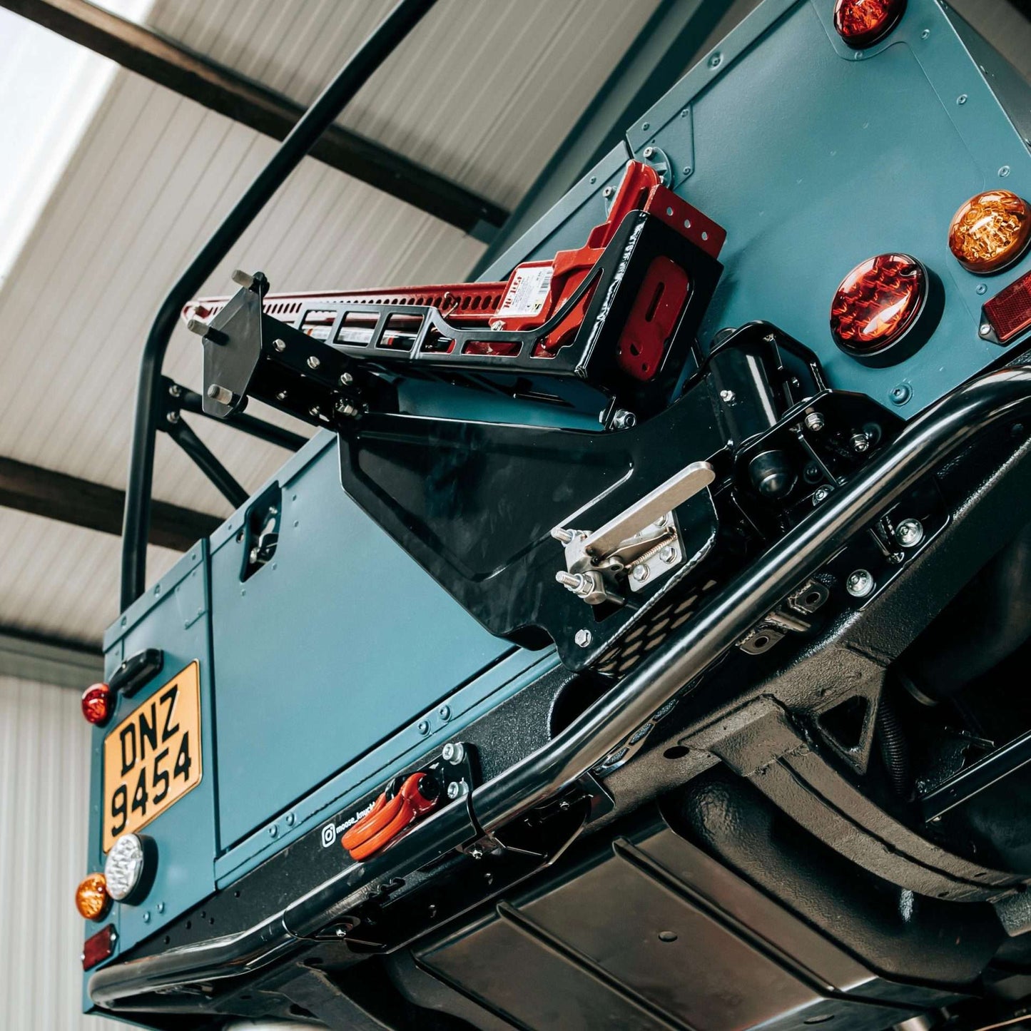 Land Rover Defender Expedition Wheel Carrier