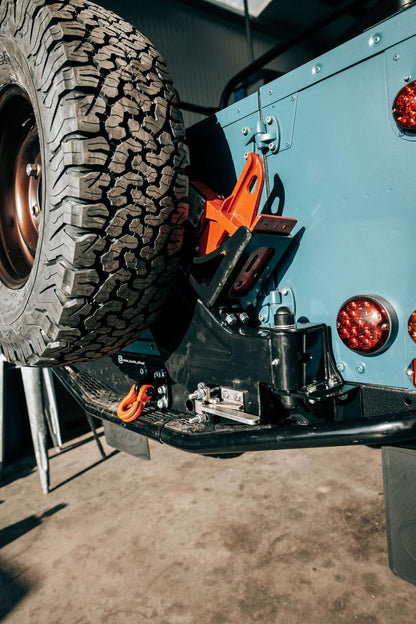 Land Rover Defender Expedition Wheel Carrier