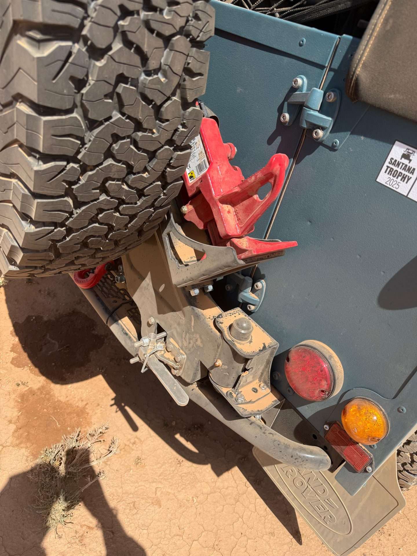 Land Rover Defender Expedition Wheel Carrier